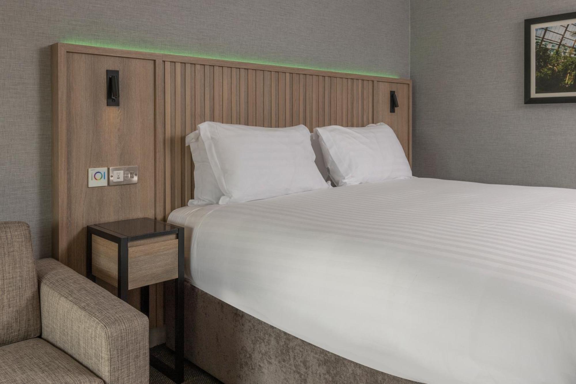 Best Western Plus The Quays Hotel Шефилд Экстерьер фото